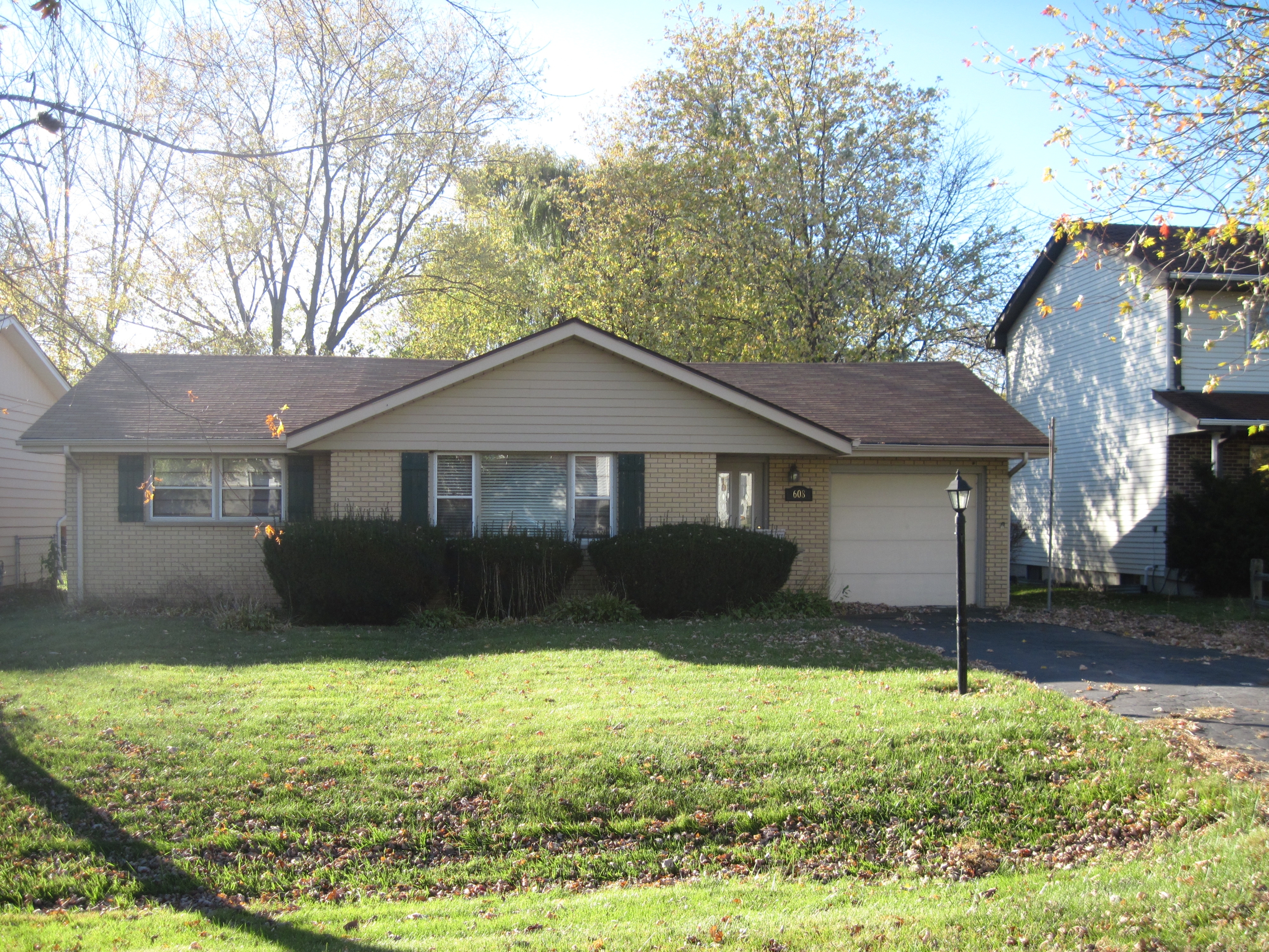 Property main image