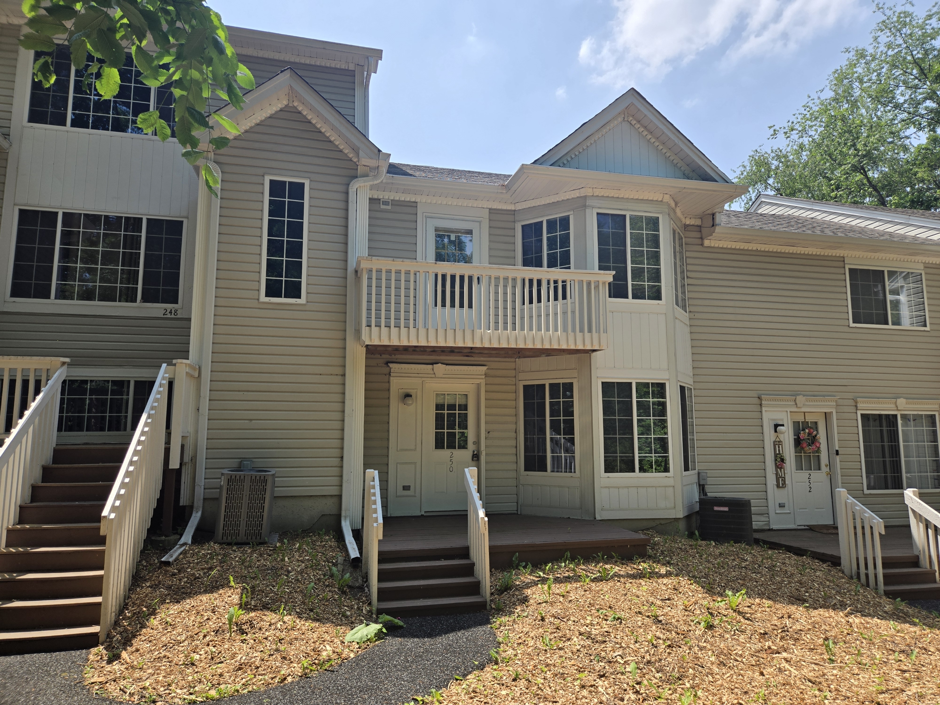 250 W Whispering Oaks Lane