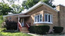 880 Ferndale St