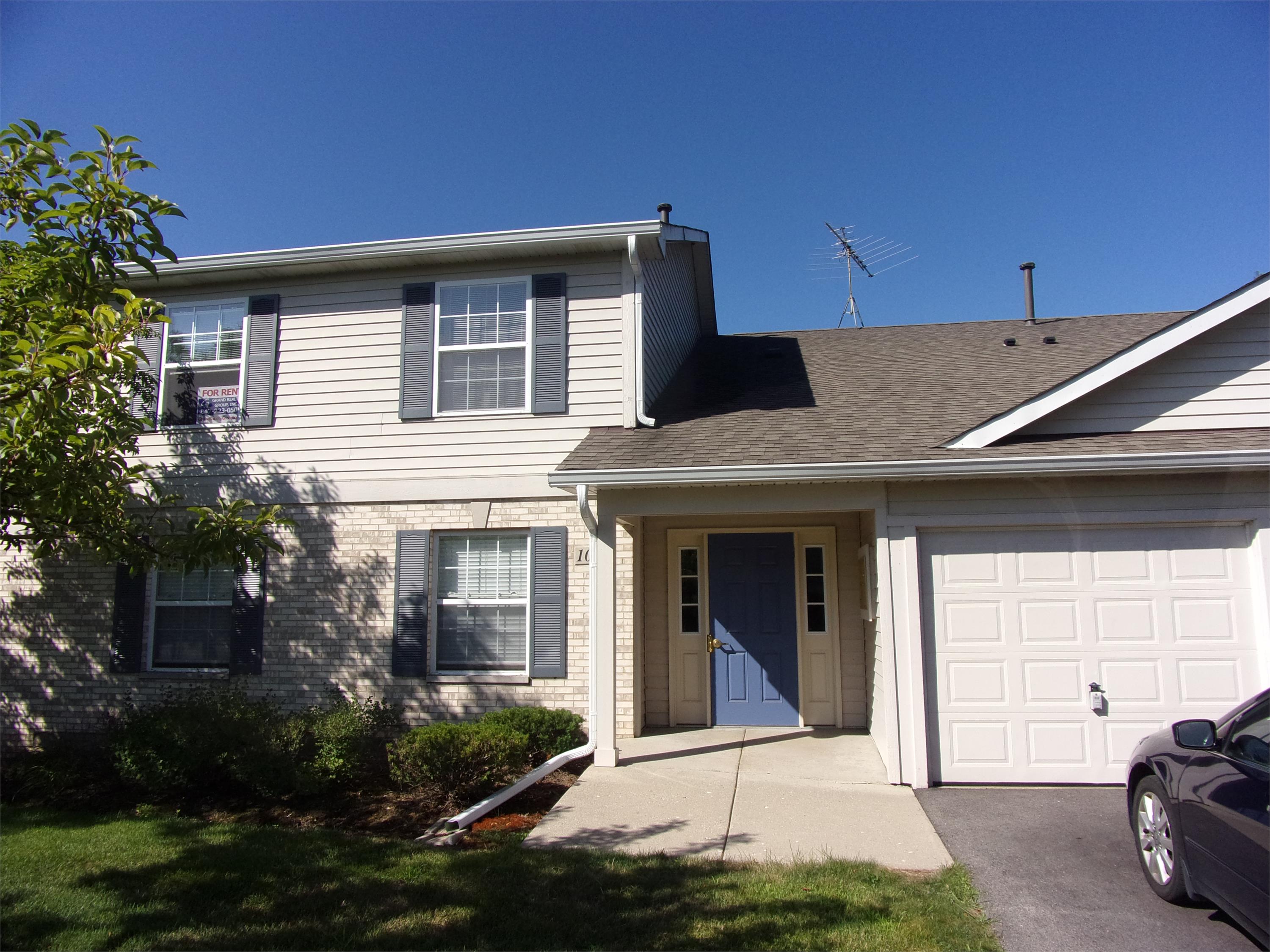 1075 N Village Dr