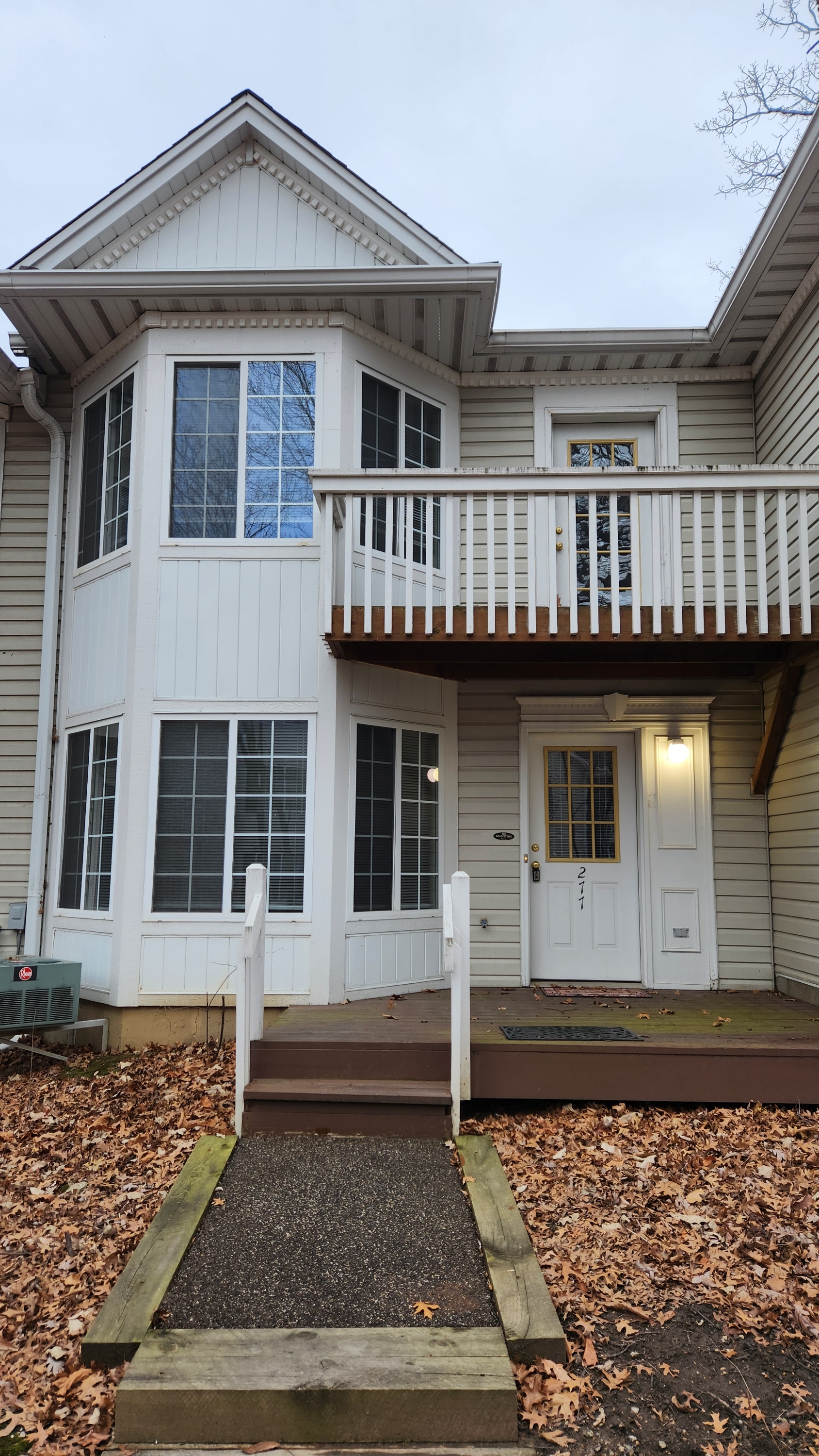 277 West Treehouse Ln (NEW)